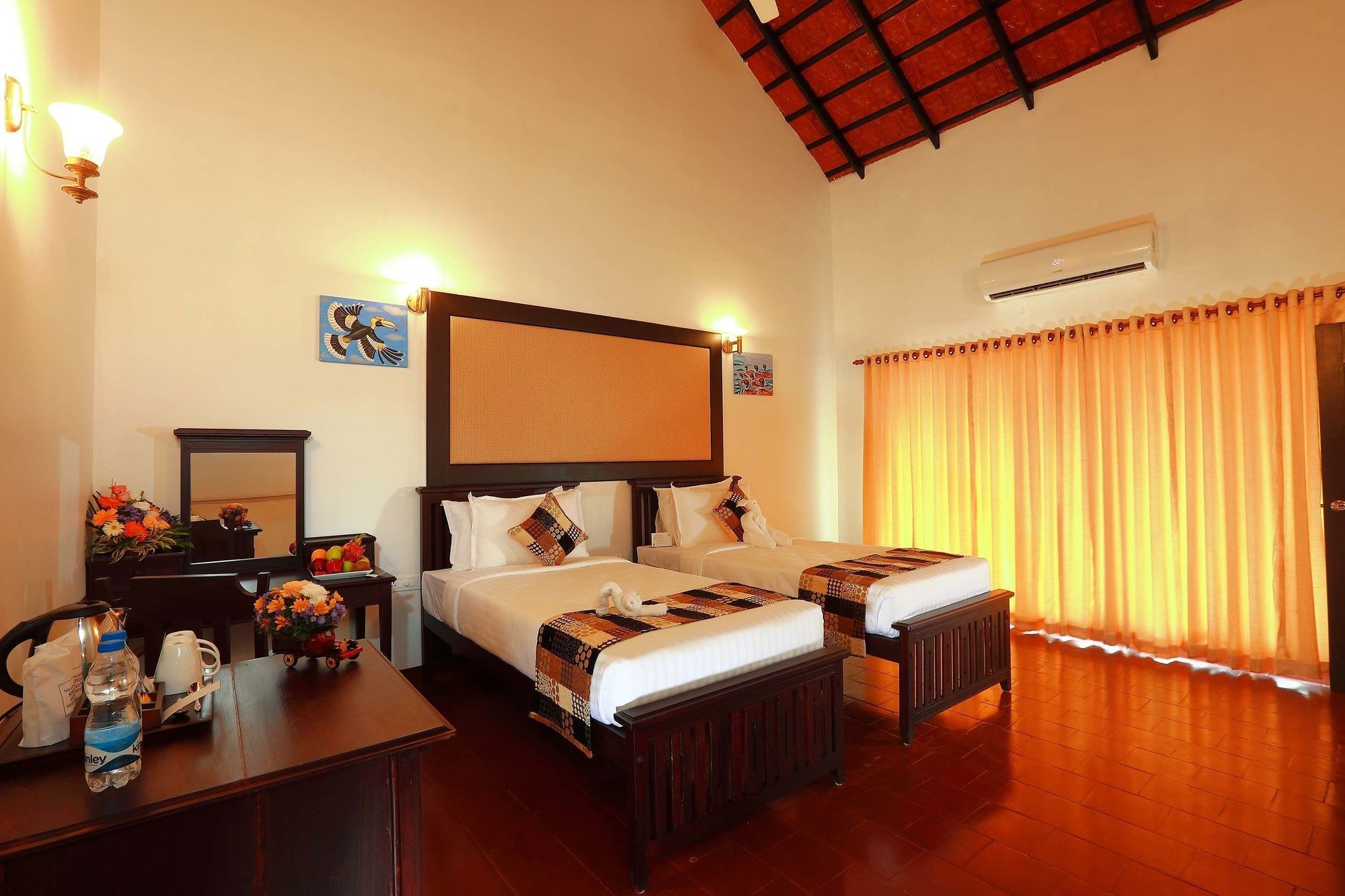 Nihara Resort And Spa Kochi Bagian luar foto
